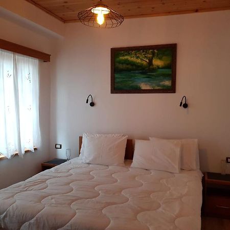 The Heart Of The Bazaar Guest House Gjirokastra Zewnętrze zdjęcie