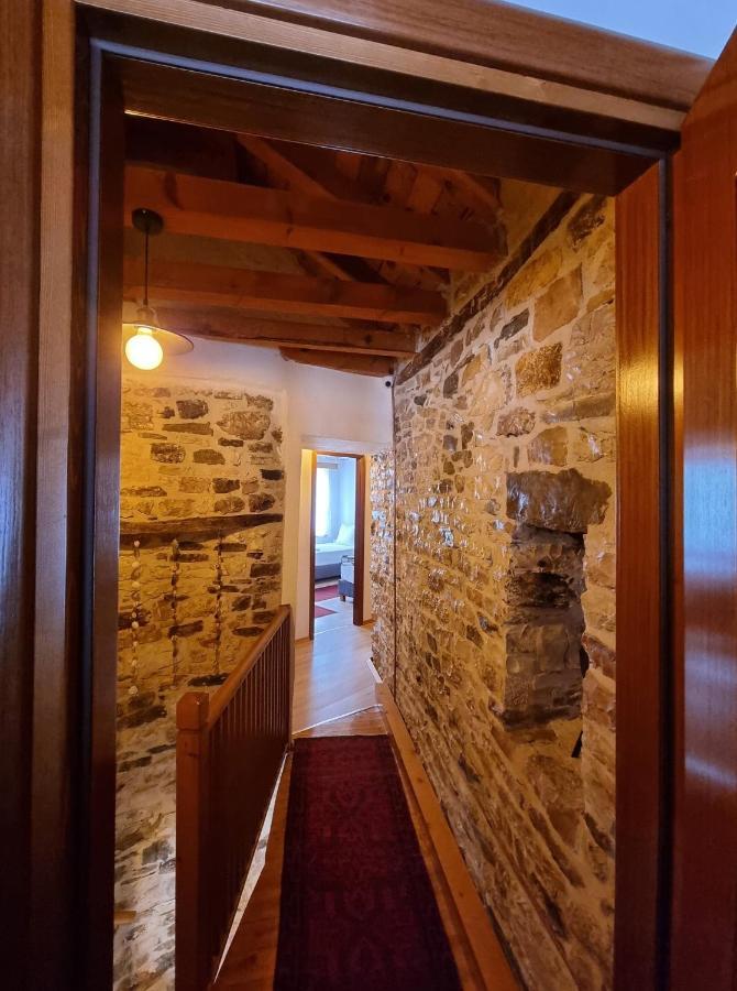 The Heart Of The Bazaar Guest House Gjirokastra Zewnętrze zdjęcie