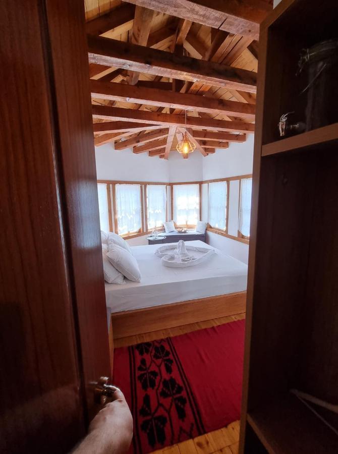 The Heart Of The Bazaar Guest House Gjirokastra Zewnętrze zdjęcie