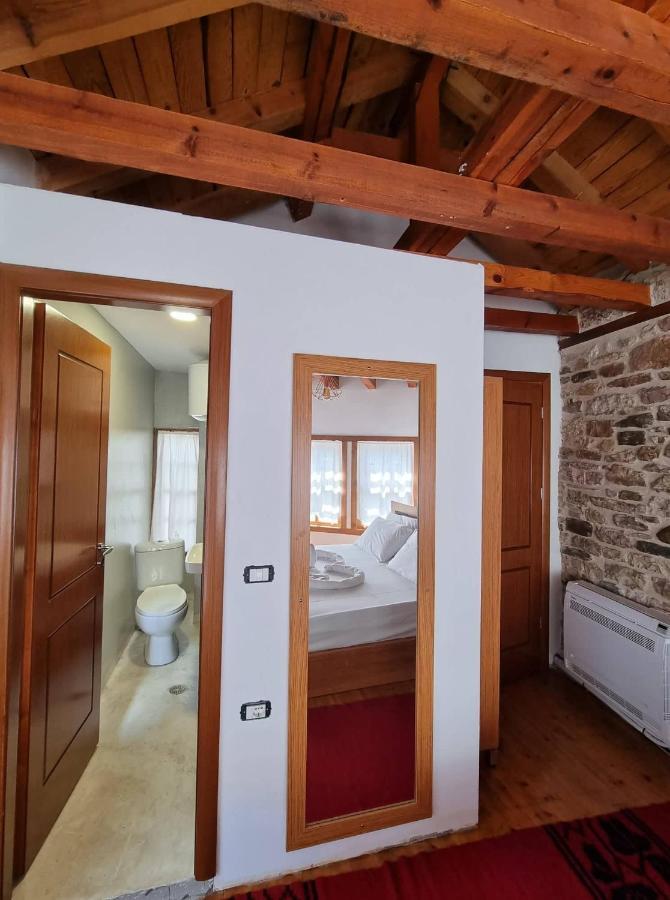 The Heart Of The Bazaar Guest House Gjirokastra Zewnętrze zdjęcie