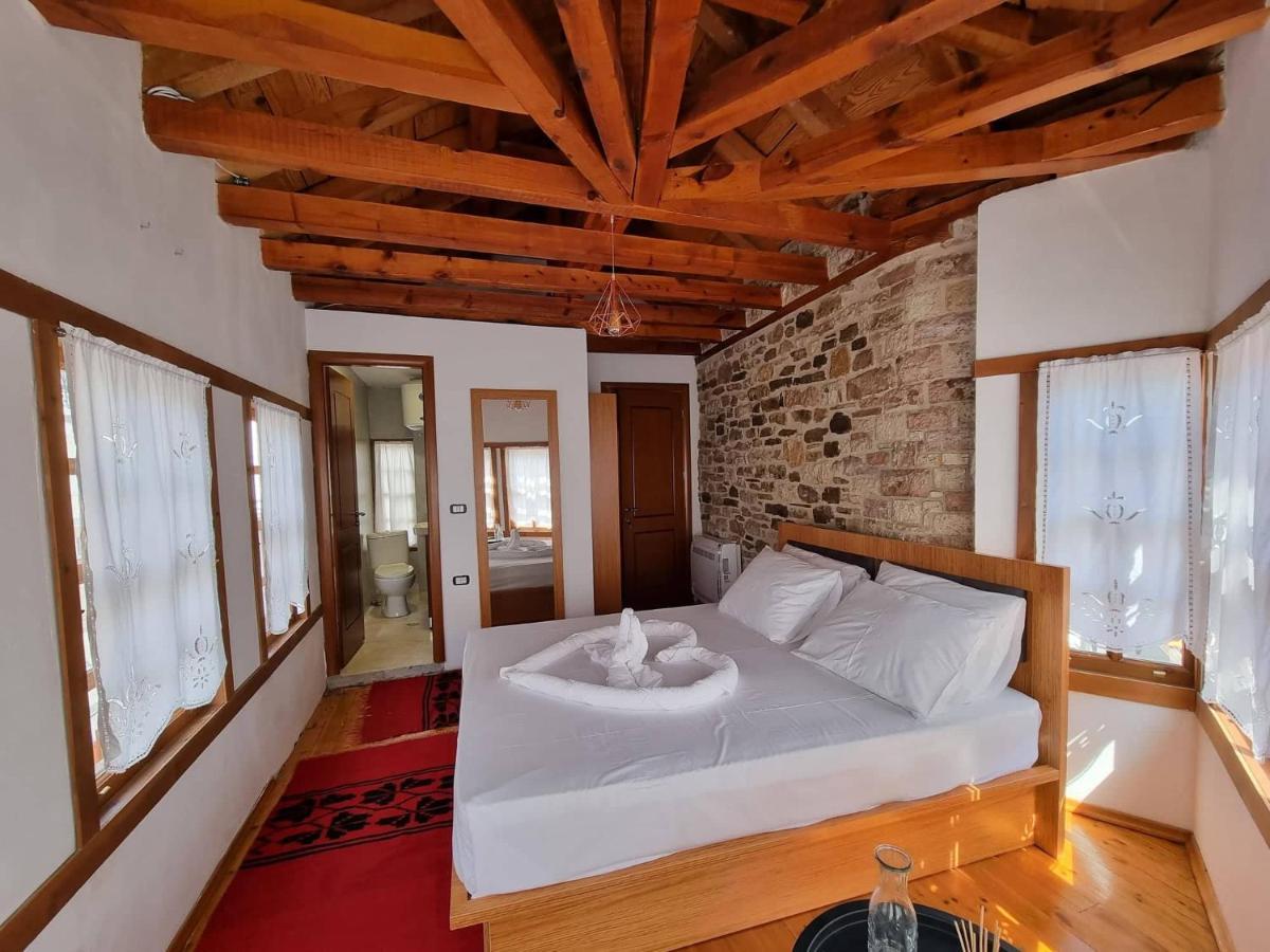 The Heart Of The Bazaar Guest House Gjirokastra Zewnętrze zdjęcie